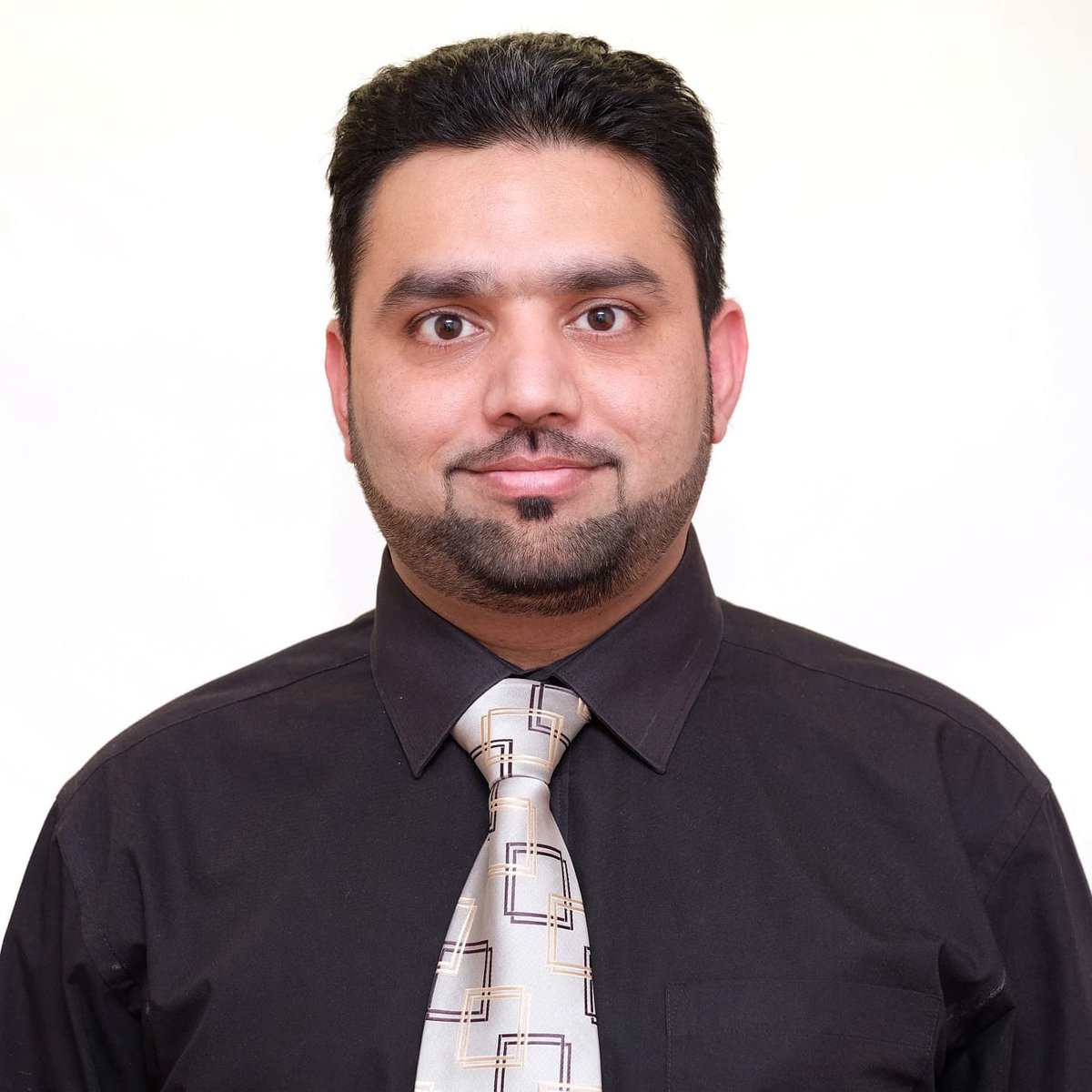 PCR - Awaz 103.1FM (@pendleradio103) on Twitter photo <a href="/pendleradio103/">PCR - Awaz 103.1FM</a> is pleased to announce the return of âAWAZâ with presenter Faisal Yaqoob Sultani every Fri morning from 8am till 9am then repeated every Fri afternoon from 3pm till 4pm. This is a urdu based current affairs radio show which covers the latest news stories #pcr <a href="/pendleradio103/">PCR - Awaz 103.1FM</a> is pleased to announce the return of âAWAZâ with presenter Faisal Yaqoob Sultani every Fri morning from 8am till 9am then repeated every Fri afternoon from 3pm till 4pm. This is a urdu based current affairs radio show which covers the latest news stories #pcr