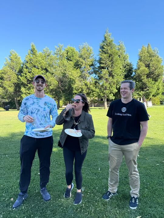 Aptos Labs (@aptoslabs) on Twitter photo Aptos Labs pulled up for Bitcoin Pizza Day with pies and vibes ππ³
Our Palo Alto crew celebrated cryptoβs favorite holiday by touching grass and sharing slices with the community.
Shoutout to our co-hosts <a href="/OnePieceLabs/">OnePiece Labs</a> for keepin it saucy!
Til next year π€π₯ Aptos Labs pulled up for Bitcoin Pizza Day with pies and vibes ππ³
Our Palo Alto crew celebrated cryptoβs favorite holiday by touching grass and sharing slices with the community.
Shoutout to our co-hosts <a href="/OnePieceLabs/">OnePiece Labs</a> for keepin it saucy!
Til next year π€π₯