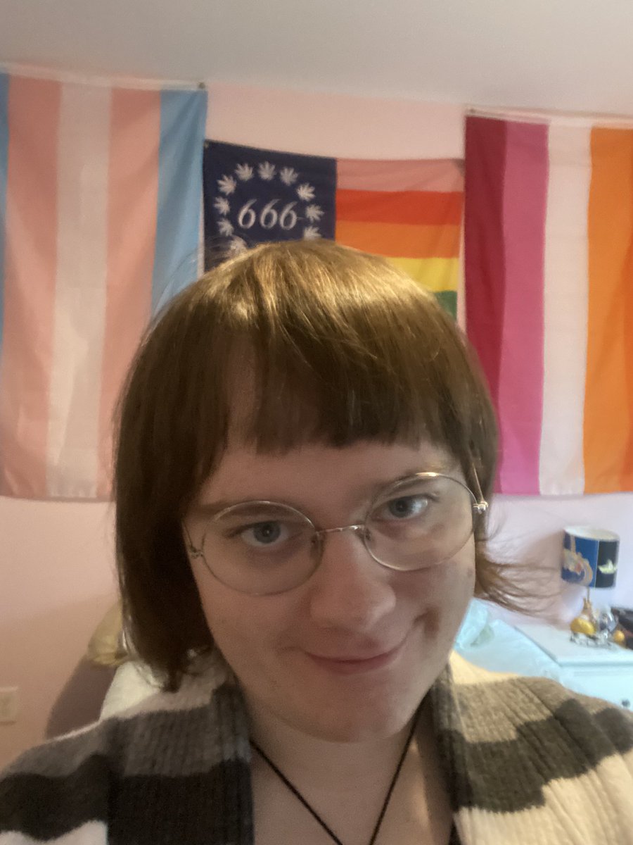 heathennn's tweet photo. it my burthday :3 https://t.co/pqzSrewkRL
