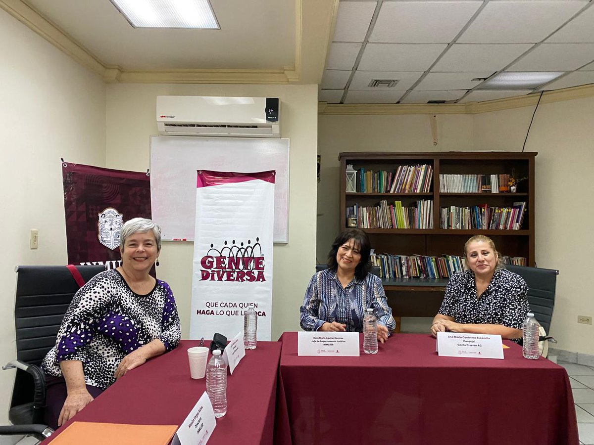 gentediversabc's tweet photo. Formalizada la Entrega-Recepción del Centro de Documentación de Gente Diversa, A.C. al @INMUJERBC https://t.co/yMovGv8Hhp