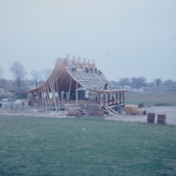 WestminsterPC's tweet photo. Here's a picture of the sanctuary being built. (Sunday is Anniversary Sunday; we'll celebrate Communion). The building came together pretty quickly: Sod-turning May 31, 1964. First service in new building December 13, 1964! https://t.co/3lFyOG355q