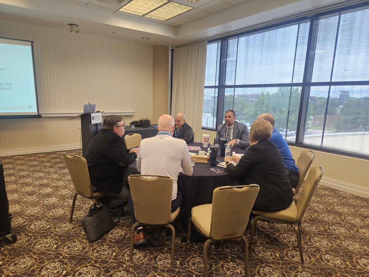 Great turnout for our KESA = School Improvement session today <a href="/USAKansas/">USA-Kansas</a> Conference. Talking instructional coherence as it relates to implementing system-wide KESA Action Plans. 
#Collaboration
#Coherence