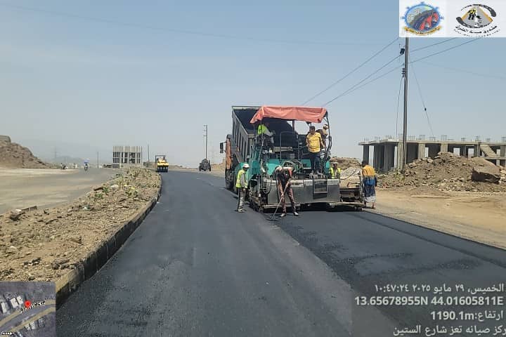 وزاره النقل والاشغال العامه:  تمويل واشراف (صندوق صيانةالطرق) 
تنفيذ(الموسسة العامه للطرق والجسور) 
ويستمر العطاء فى الحفاظ على ماتبقى من شبكه الطرق الرئيسيه التى اهملت منذ العقود السابقه. 
نموذج من اعمال الصيانه الروتينيه فى محافظة (تعز) لطريق الستين الشمالى.