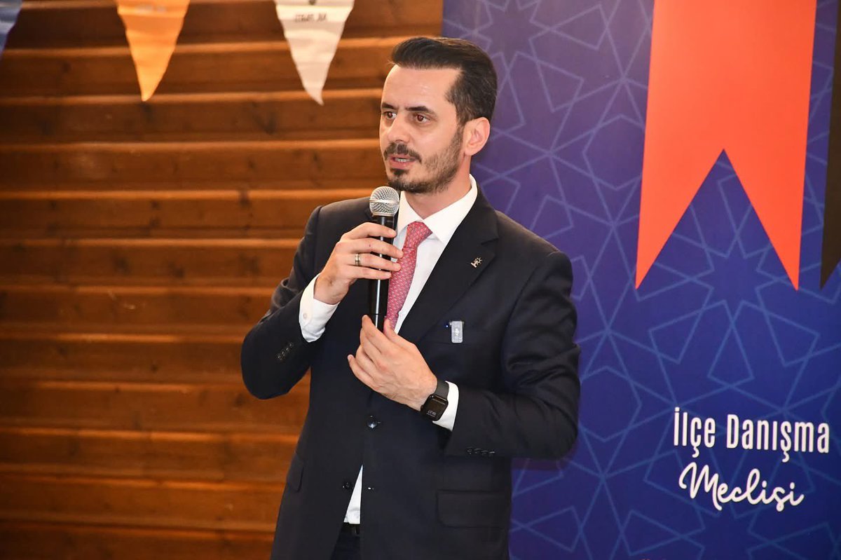 Liderimizin İzinde, Osmangazi İçin Hep Birlikte!

Cumhurbaşkanımız, Genel Başkanımız Sayın Recep Tayyip Erdoğan’ın liderliğinde; tevazu, samimiyet ve gayretle yürütülen kutlu davamızda teşkilat olarak kararlılıkla ilerlenmektedir.

Genel Merkez Yerel Yönetimler Başkan Yardımcısı