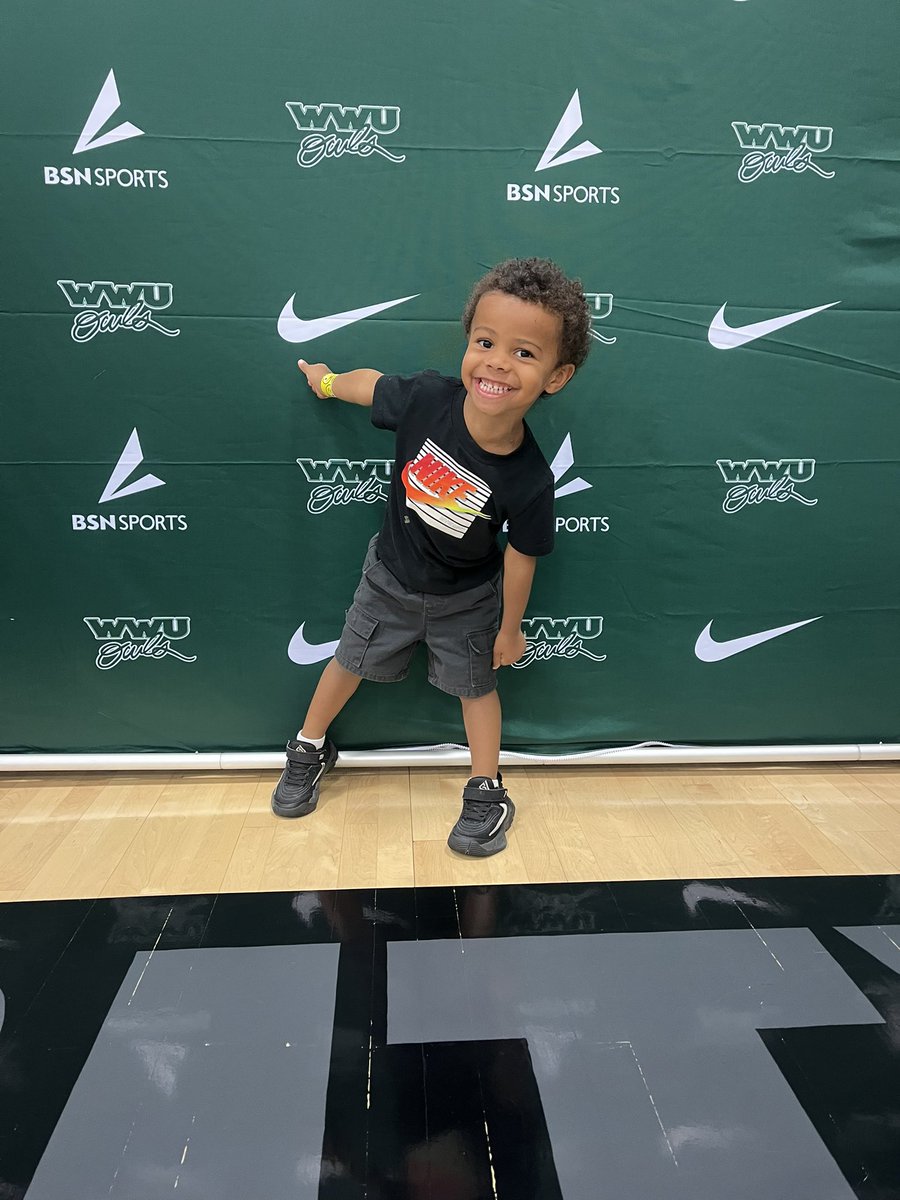 Morgan Eye Scott (@mo_eyescott) on Twitter photo Finally got my assistant on campus today!
<a href="/wwuowlsWBB/">William Woods Women's Basketball</a>
<a href="/wwuowls/">William Woods University Owls</a> Finally got my assistant on campus today!
<a href="/wwuowlsWBB/">William Woods Women's Basketball</a>
<a href="/wwuowls/">William Woods University Owls</a>