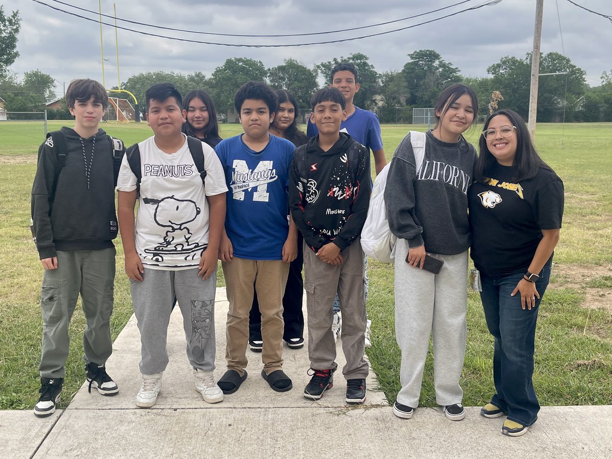 Elena Zavala (@ezavala_nisd) on Twitter photo Canβt forget this bunch thatβs heading to <a href="/NISDJay/">John Jay High School</a>! Proud of their accomplishments this year, I wish them the best in high school! π₯Ήππ
<a href="/NISDJones/">Jones Middle School</a> <a href="/LazoNISD/">Javier Lazo</a> Canβt forget this bunch thatβs heading to <a href="/NISDJay/">John Jay High School</a>! Proud of their accomplishments this year, I wish them the best in high school! π₯Ήππ
<a href="/NISDJones/">Jones Middle School</a> <a href="/LazoNISD/">Javier Lazo</a>