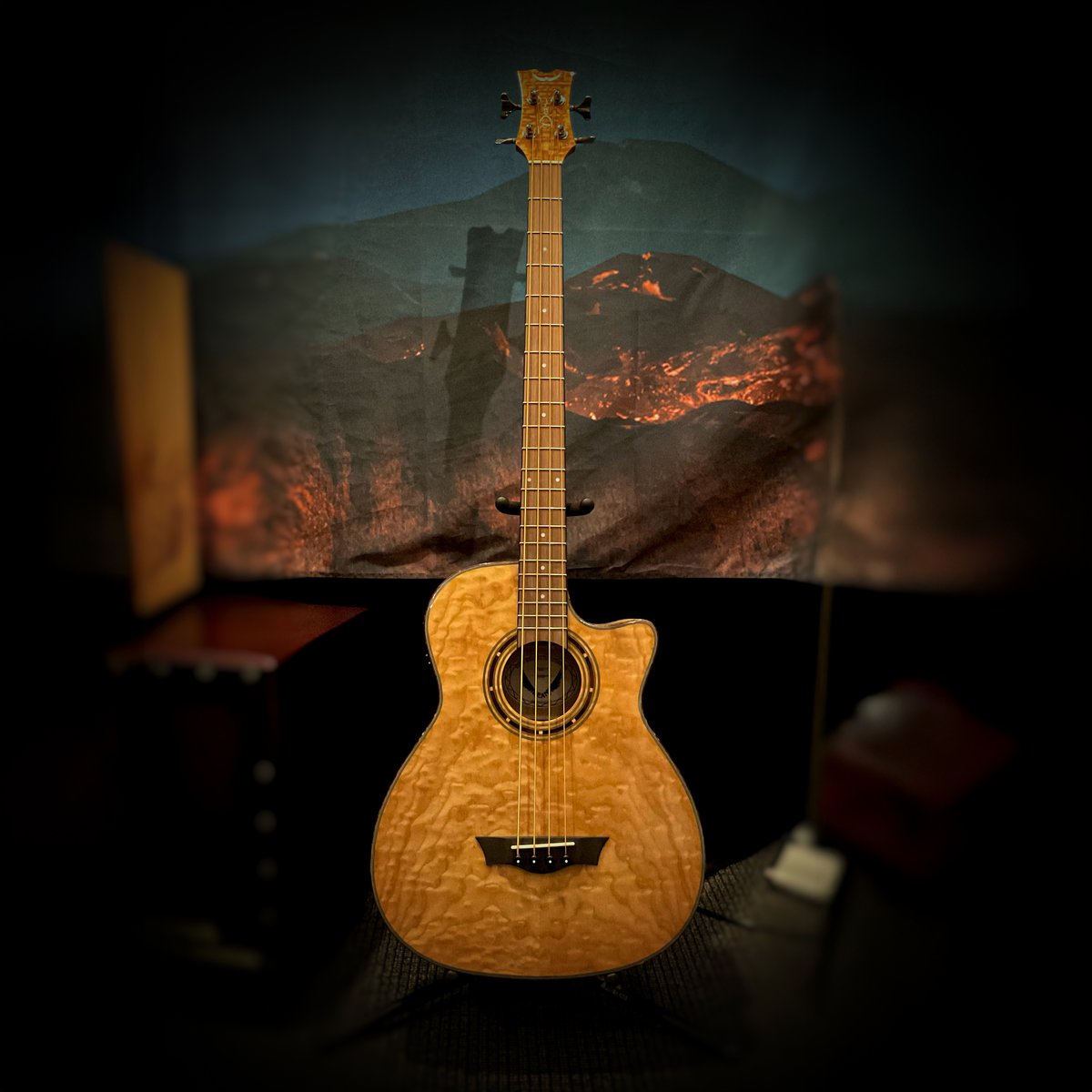 Dean Guitars tweet media