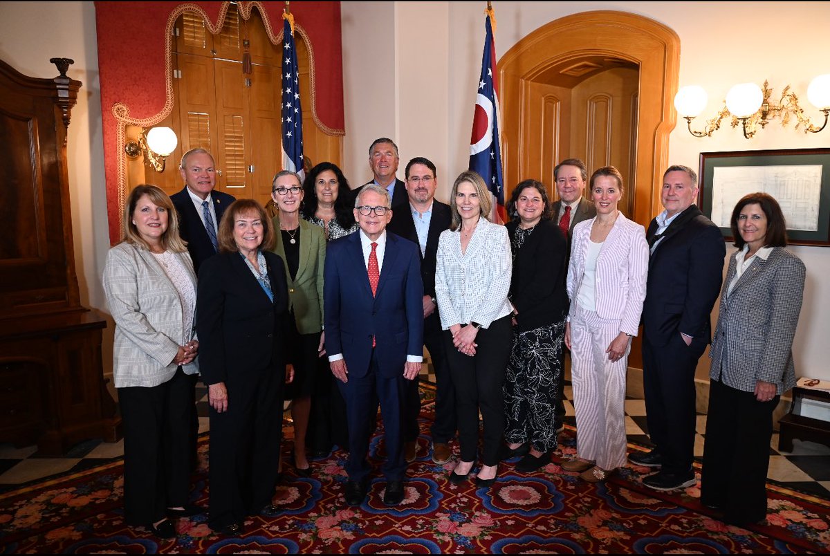 GayleManningOH's tweet image. It was an honor to participate in the @OhioChildHosp Solutions for Patient Safety’s press conference alongside @GovMikeDeWine & @BillReineke recognizing the incredible work Ohio’s children’s hospitals are doing to prioritize the health & well-being of Ohio’s children & families