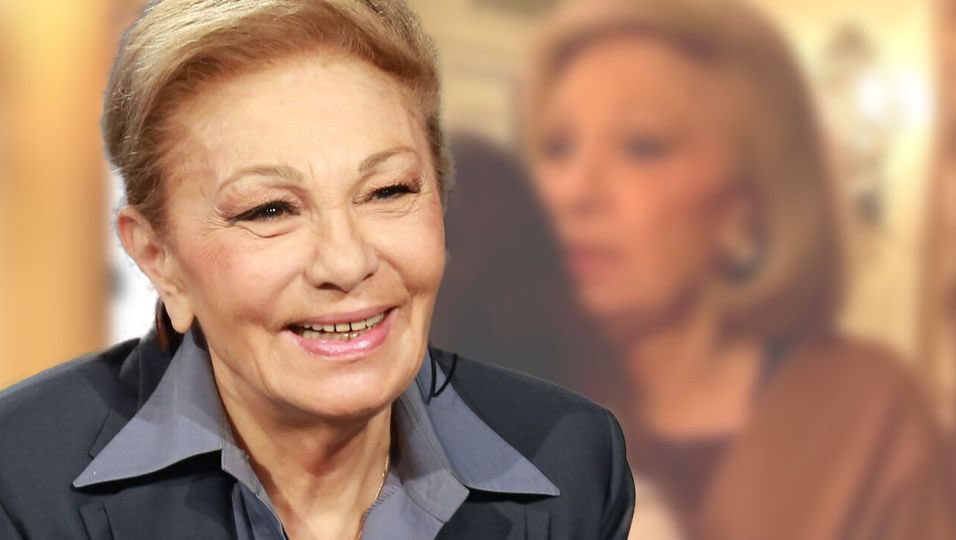 یکی از آرزوهام اینه که #شهبانو_فرح_پهلوی آزادی ایران رو ببینند . 
#فتنه_۵۷