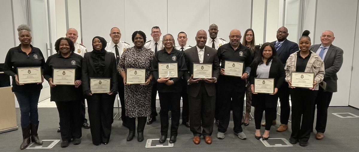 Don’t miss out! Join our free upcoming MTPD Community Police Academy. Participants will gain a better understanding of police policy &amp; procedure during this 9-week course, while exploring a wide range of training areas. More information: wmata.com/about/transit-…