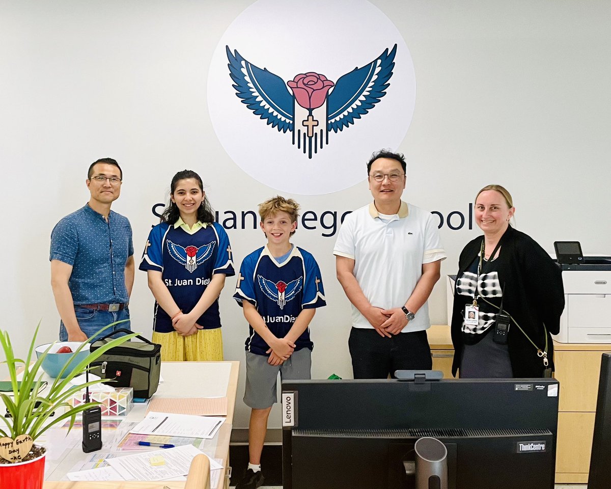 OCSB Continuing & Community Education (@ocsbconted) on Twitter photo 🇰🇷🇨🇦✈️ Our #ocsbInternational Team was thrilled to welcome Introcanada Education Agency – Seoul & Jeju to the OCSB! A huge thank you to <a href="/StJuanDiegoOCSB/">St. Juan Diego School</a> for being such warm and welcoming hosts! 🙌
We’re excited to continue building this meaningful partnership.
#ocsbBeCommunity 🇰🇷🇨🇦✈️ Our #ocsbInternational Team was thrilled to welcome Introcanada Education Agency – Seoul & Jeju to the OCSB! A huge thank you to <a href="/StJuanDiegoOCSB/">St. Juan Diego School</a> for being such warm and welcoming hosts! 🙌
We’re excited to continue building this meaningful partnership.
#ocsbBeCommunity