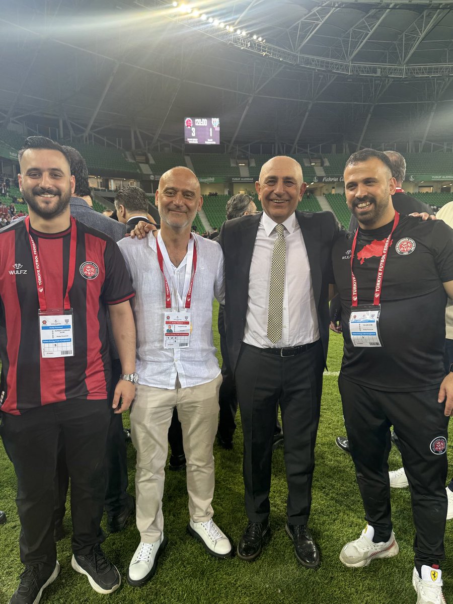 Şampiyon takımı tutmadık tuttuğumuz takımı şampiyon yaptık. Şampiyon Karagümrük ⁦<a href="/karagumruk_fan/">Karagümrüklüler</a>⁩