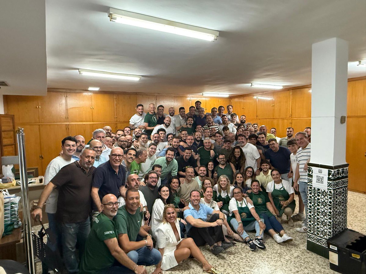 Nuestro bar permanece hoy abierto para disfrutar de una gran noche en hermandad.
👉🏻Todo lo recaudado irá destinado a la bolsa de caridad.
¡Te esperamos!

#CofradíasMLG