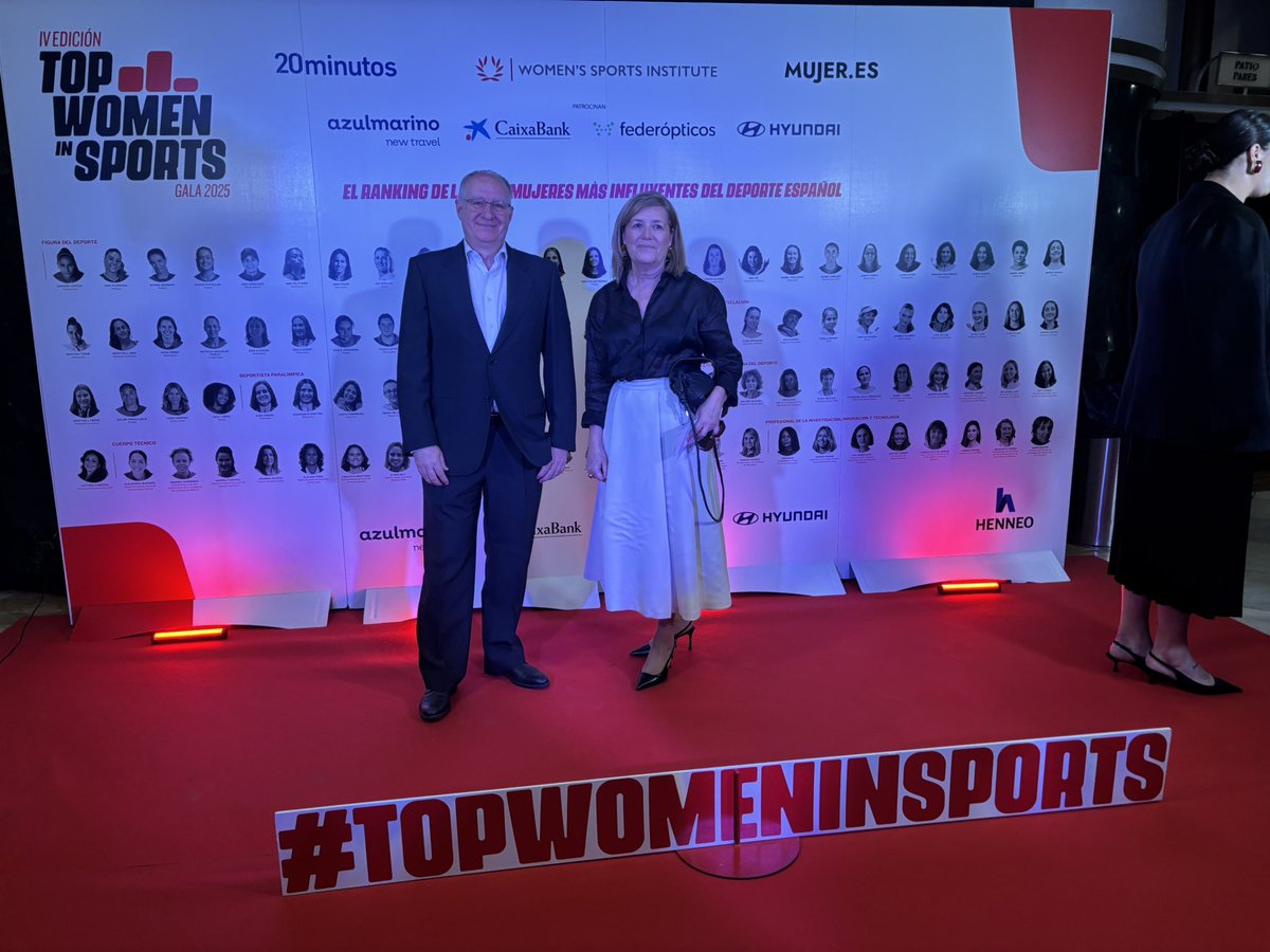 Marta Bernardo (@martabll) on Twitter photo He asistido a una maravillosa gala TOP junto a <a href="/herrero_verdugo/">Marcos Herrero Verdugo</a> !!
El Ranking de las 100 mujeres más influyentes del deporte español !!
Felicidades a todas las premiadas .
Mujeres valientes, fuertes y poderosas !! Un ejemplo !
Gracias a Alejandra Domínguez por su invitación . He asistido a una maravillosa gala TOP junto a <a href="/herrero_verdugo/">Marcos Herrero Verdugo</a> !!
El Ranking de las 100 mujeres más influyentes del deporte español !!
Felicidades a todas las premiadas .
Mujeres valientes, fuertes y poderosas !! Un ejemplo !
Gracias a Alejandra Domínguez por su invitación .