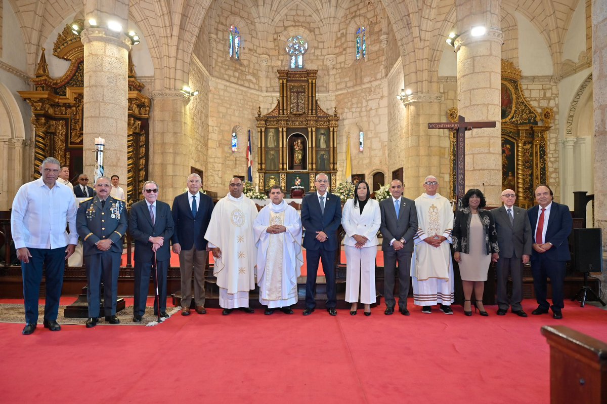 En cuyo acto solemne fue además reafirmado el compromiso de esta institución con la política nacional de drogas, bajo el liderazgo firme del presidente Luis Abinader.