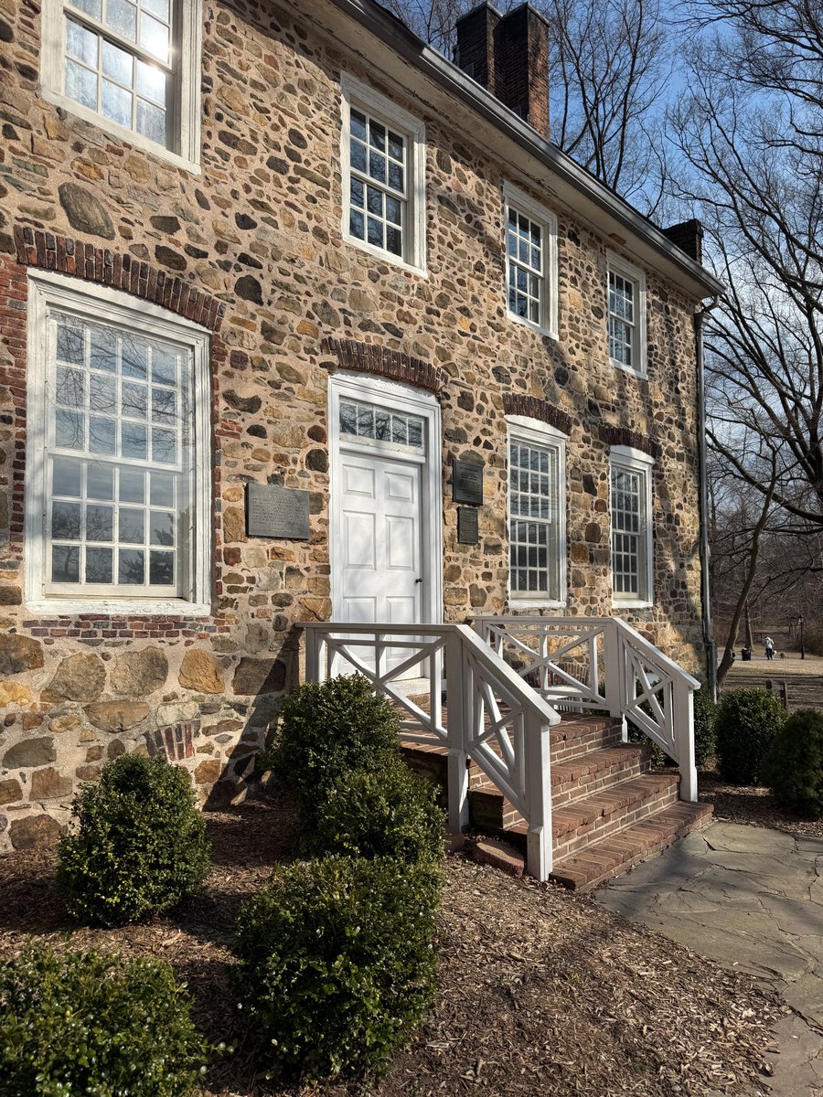 ArchPresStudio's tweet photo. The APS team is investigating the existing conditions and designing envelope repairs that include roof reconstruction, masonry restoration, window repairs, sub-grade drainage improvements, and limited repairs to interior finishes.
Credit: HHT, NYC Parks, Conference House Assoc. https://t.co/4c7NAfgvQv