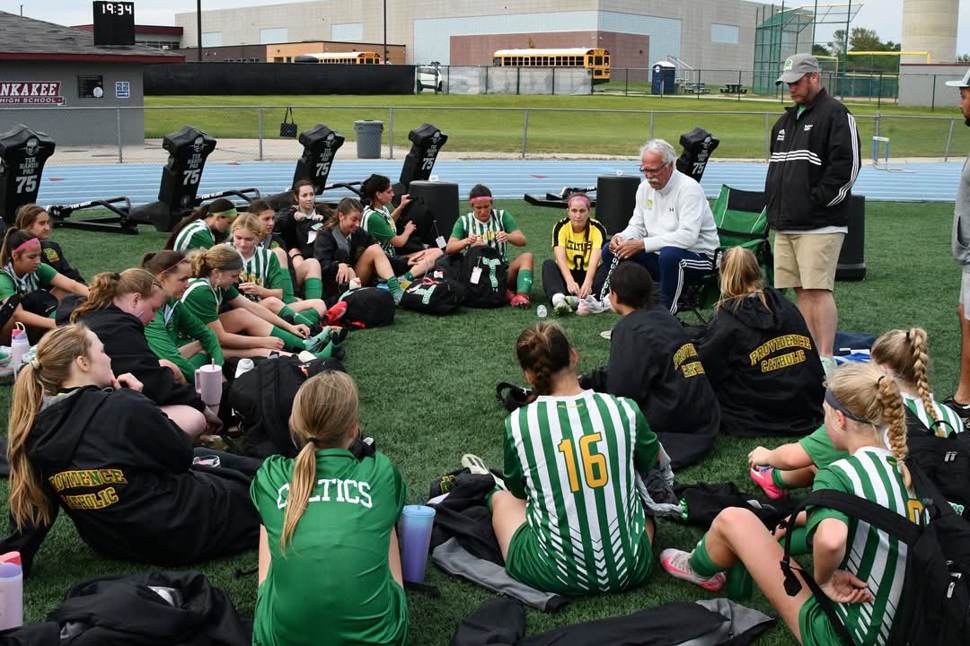 PCCeltics's tweet photo. Pictures from Tuesday’s Sectional Semifinal vs Evergreen Park uploaded to our facebook page. @pchs_celtics @ProviAthletics #sectionalsemifinal https://t.co/4HxvnjXnCV
