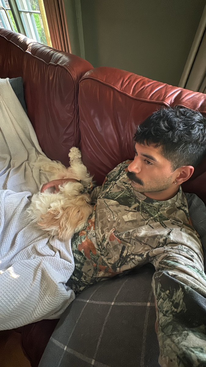 lover boy (@j6m3s) on Twitter photo 