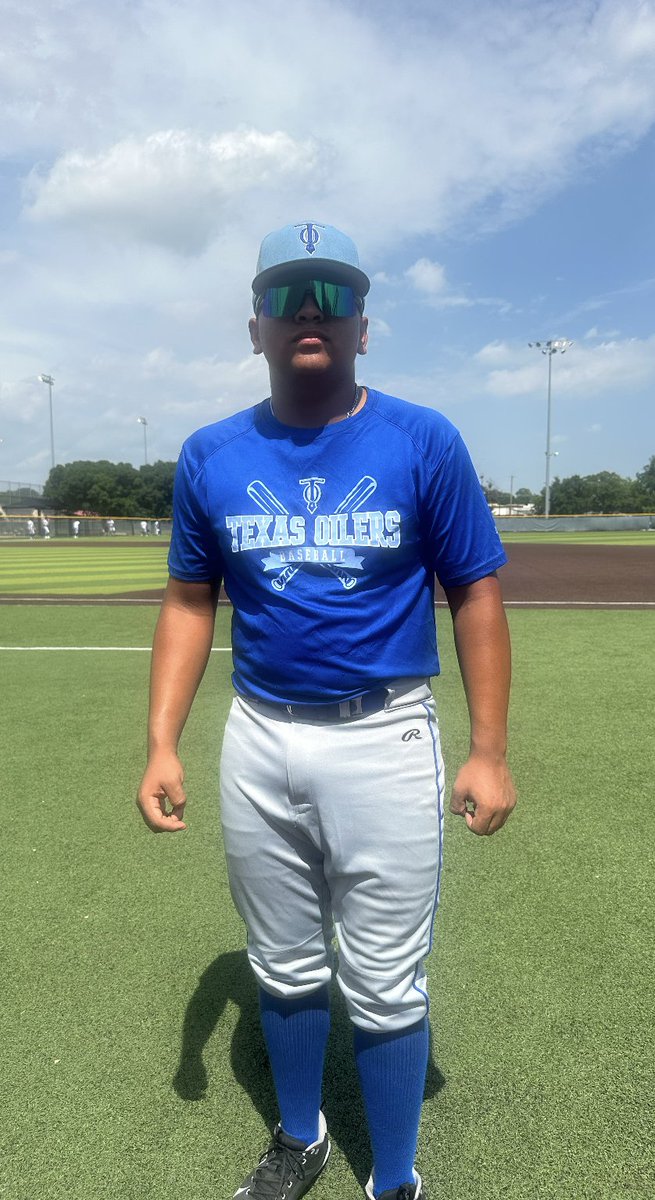FiveToolTexas's tweet photo. F: @TEXAS_OILERS White 15U McGruder 14, Dallas Tigers 15U Nester 4
PoG: Joseph Chavira 2-2, 2B, 2 RBI https://t.co/fJB2ir9a1N