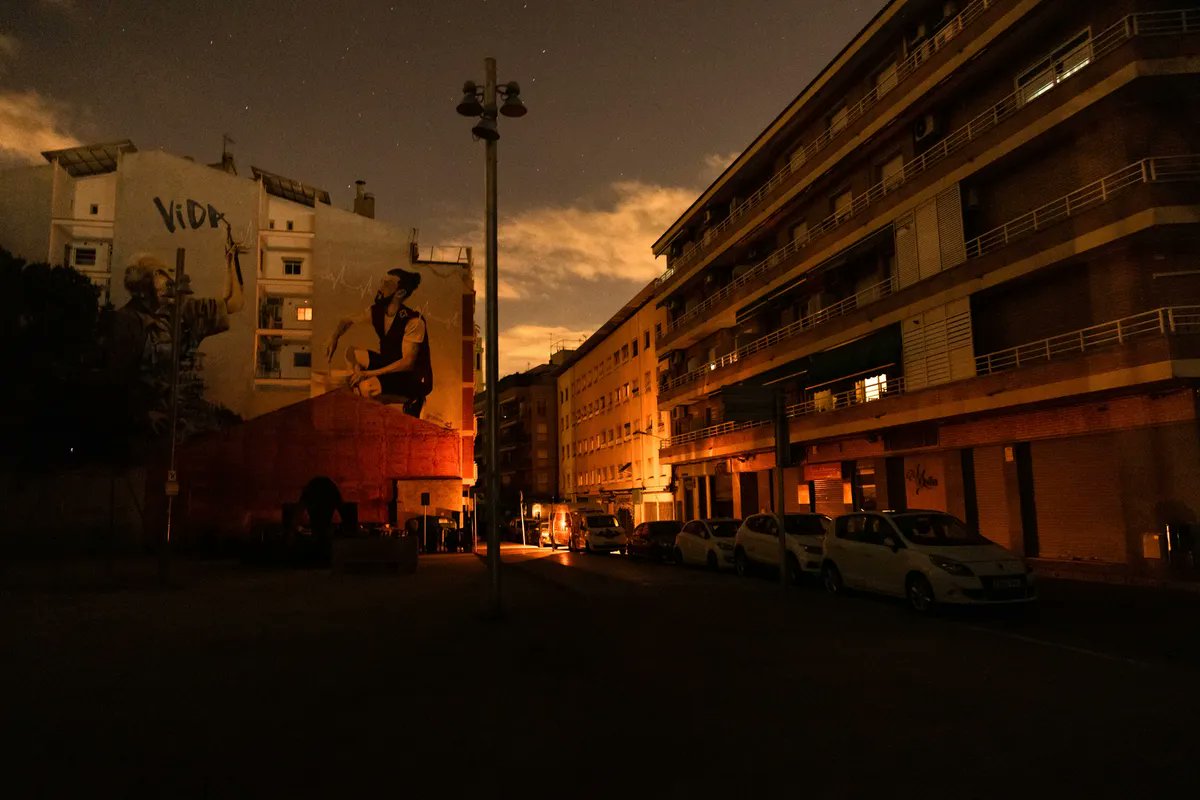 Zoe Schneeweiss (@zschneeweiss) on Twitter photo Spain blackout blame game heats up as Iberdrola points to grid bloomberg.com/news/articles/… via <a href="/Thomgua/">Thomas Gualtieri</a> Spain blackout blame game heats up as Iberdrola points to grid bloomberg.com/news/articles/… via <a href="/Thomgua/">Thomas Gualtieri</a>