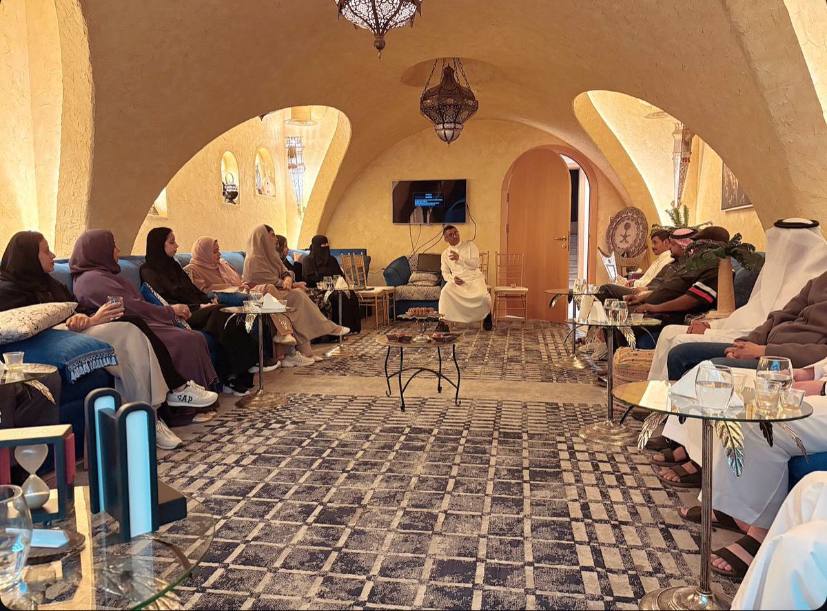 #الشريك_الأدبي 

مبادرة ثقافية جمعت المقاهي بالأدب، وقدّمت فعاليات تنقّل الأدب من الرفوف إلى الحياة اليومية.

فرصة حضور الحفل الختامي للنسخة الرابعة.
30 مايو - مركز الملك فهد الثقافي.

للتسجيل:
 webook.com/en/events/clos…