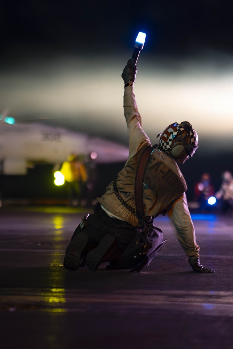 U.S. Navy tweet media