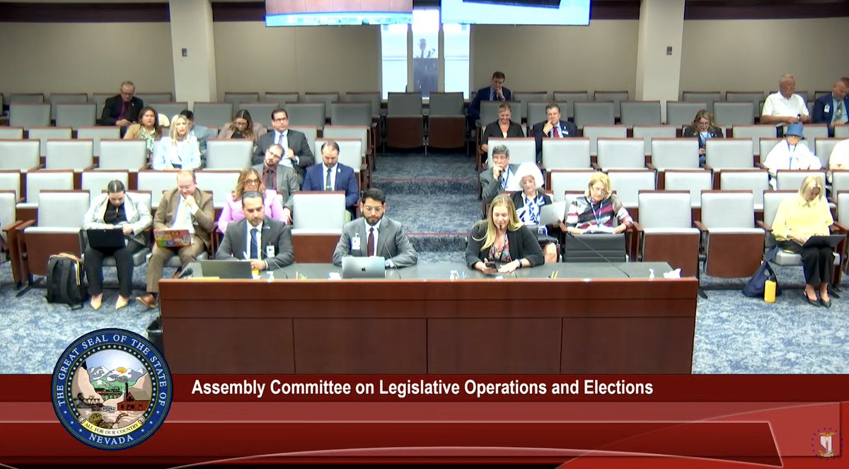 Thanks to AVL for support of SB 422, "This bill addresses issues by requiring the DMV to offer extended hours. We believe that when voter registration is accessible, more people are likely to vote, leading to elections that are representative of the entire population."