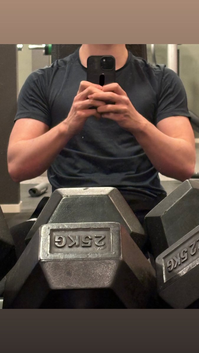 rex10rex_'s tweet photo. Almost 3 restless nights wont stop me!!! https://t.co/KqldiCgzHA
