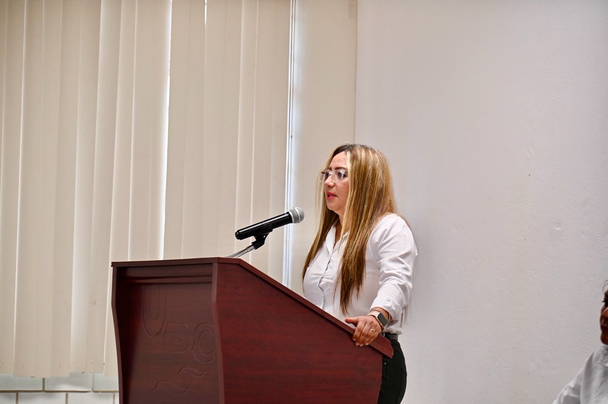 Comprometidos con la educación de Tabasco, la UPC, el Instituto de Educación para Adultos y la asociación civil Convivencia del Fracc. Villa El Cielo formalizaron el acta de instalación del Comité Escolar de Alfabetización de la UPC en el Auditorio de esta institución.