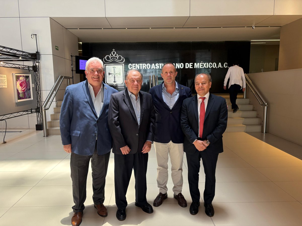 Jorge Esteve (@presidenciacna) on Twitter photo Participar en la reunión del Consejo Directivo de <a href="/Conafab/">Conafab, A.C.</a> me permitió conocer a fondo las problemáticas que enfrenta este importante sector de alimentos balanceados para consumo animal
Gracias a José Luis Munguia su presidente y Genaro Bernal por su liderazgo y por invitarme a Participar en la reunión del Consejo Directivo de <a href="/Conafab/">Conafab, A.C.</a> me permitió conocer a fondo las problemáticas que enfrenta este importante sector de alimentos balanceados para consumo animal
Gracias a José Luis Munguia su presidente y Genaro Bernal por su liderazgo y por invitarme a
