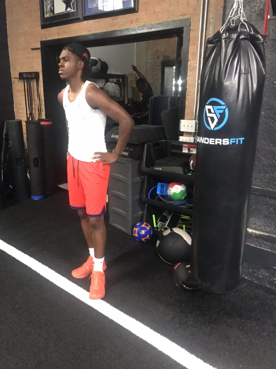 CoachMitchellQBs (@jmitchqb9) on Twitter photo “Work till your legs hurt
Work till your mouth is dry feel like sand paper
But you keep going
Work till you can’t feel your arms
What kind of man is that ?
Thats a champion “
Muhammad Ali
<a href="/JirehnMitchell1/">Jirehn Mitchell</a> 🔥 “Work till your legs hurt
Work till your mouth is dry feel like sand paper
But you keep going
Work till you can’t feel your arms
What kind of man is that ?
Thats a champion “
Muhammad Ali
<a href="/JirehnMitchell1/">Jirehn Mitchell</a> 🔥