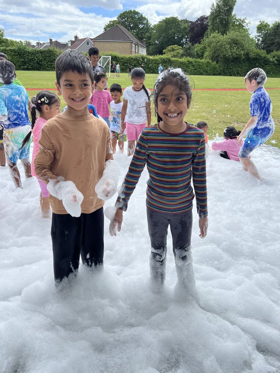 Bites and Bubbles tweet media