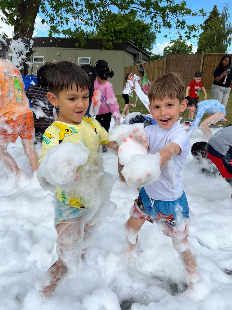 Bites and Bubbles tweet media