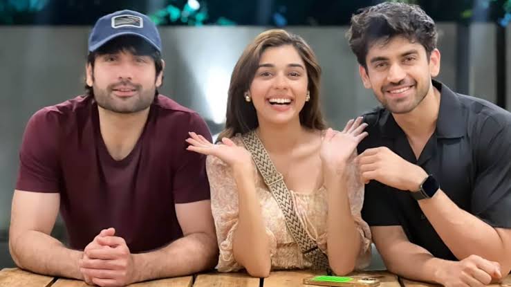 Celebrity_Tak's tweet photo. Which Trio, You want to work together in Some Project ? 

🌟 Like - #AvinashaMishra #VivianDsena #EishaSingh #Avisha   ♥️♥️

🌟 Retweet - #KaranveerMehra #Digvijaysinghrathee , #ChumDarang , #ChumVeer🔥🔥 https://t.co/jNw9VnoQVl