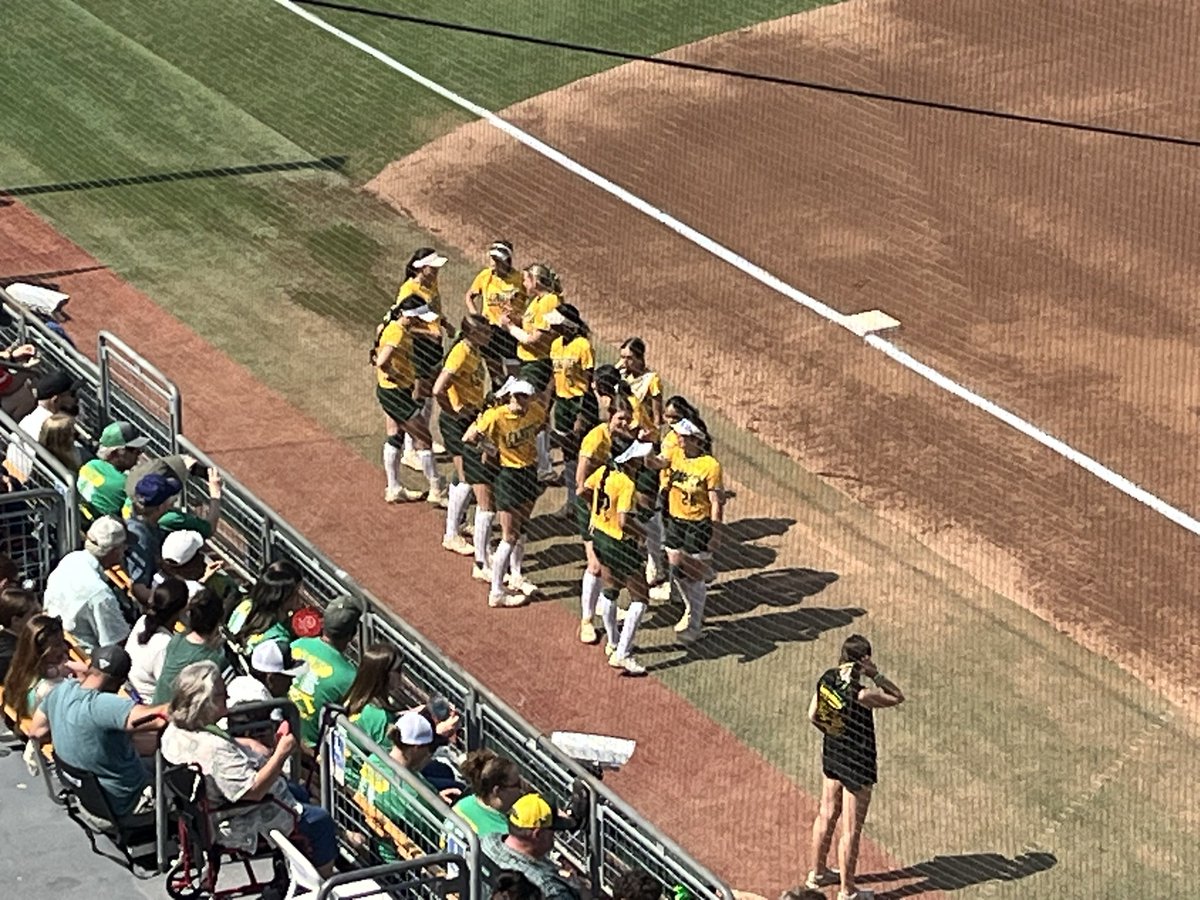 When’s the last time you saw a team wear shorts in softball👀

The Lexington Lady Eagles pull out the retro uniforms for the biggest game of the year!