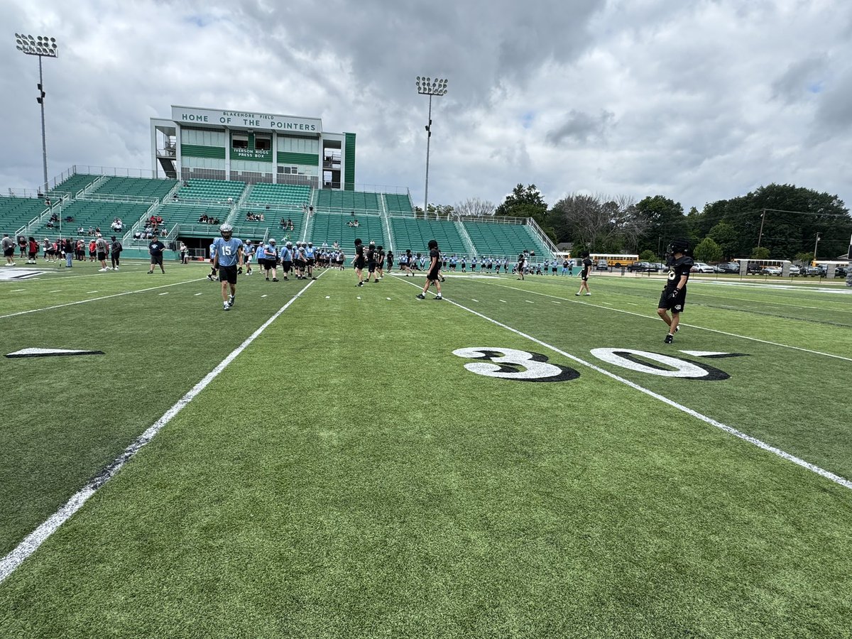 First day of summer means team camp number 1!

Team Camp at Van Buren✅ Got better today against some good competition!

#TigerDNA
