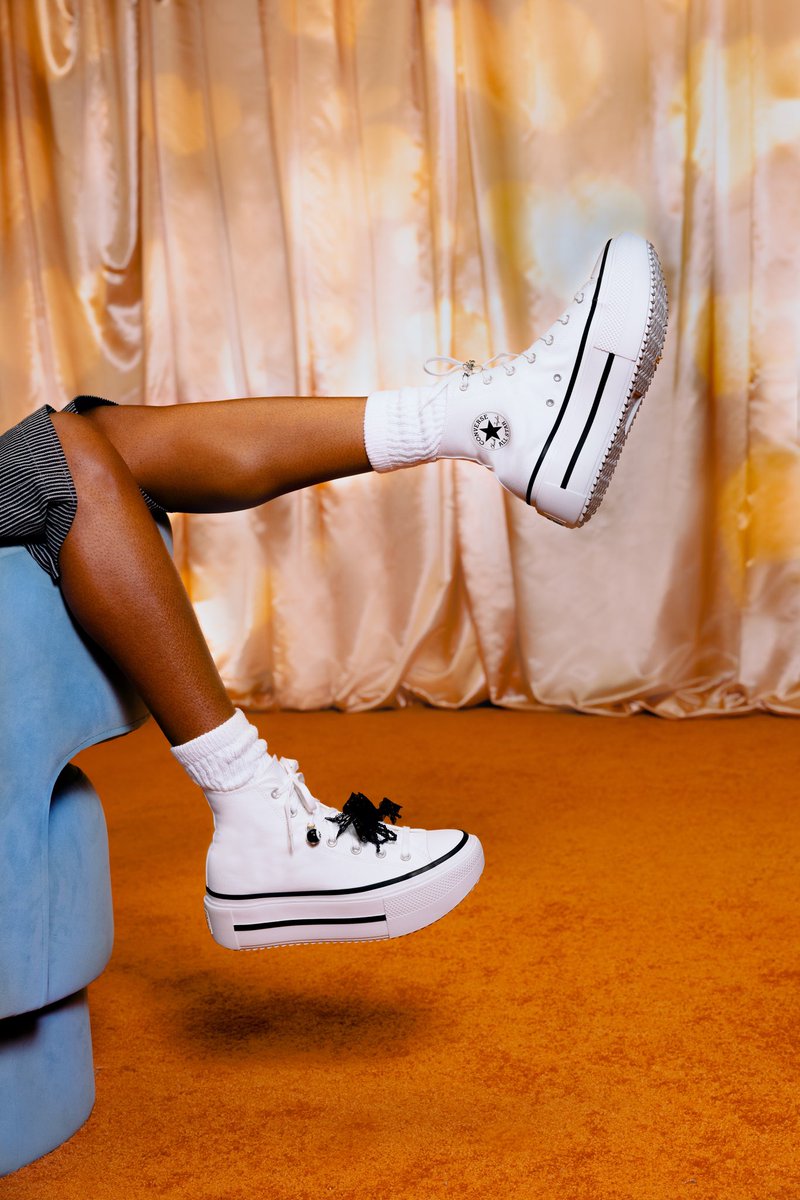 she’s a <a href="/Converse/">Converse</a> girlie 💫☺️