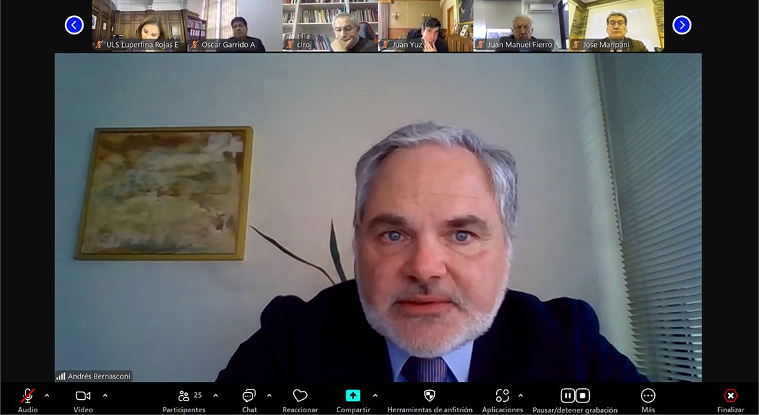 🔘DESTACAMOS: Relevancia de los contextos regionales e institucionales en la #Acreditación fueron abordados por #AUR y Presidente de la #CNA en sesión plenaria !!
Pase y lea todos los detalles en 👇auregionales.cl/2025/05/29/rel…