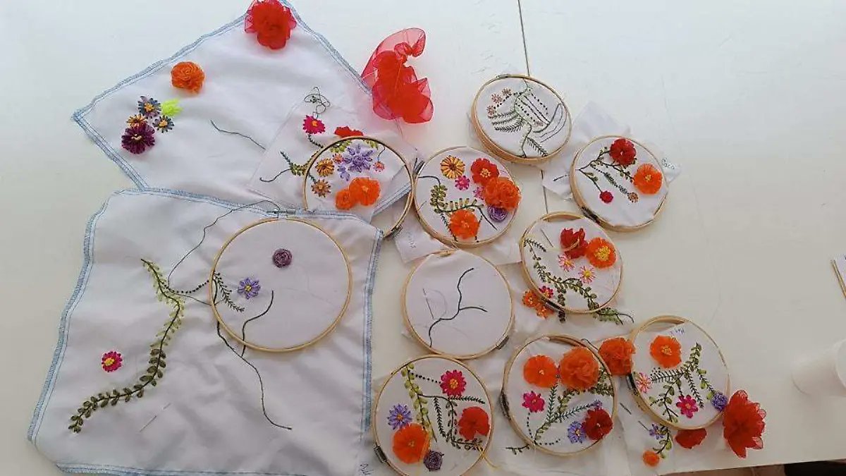 ElSoldelCentro_'s tweet photo. ✨ ¡Dale vida a tus manos! Aprende bordado y crochet GRATIS con los talleres del INAH en Aguascalientes 🪡

🟣 DETALLES AQUÍ: https://t.co/t74rwBrvT3

📸 INAH https://t.co/vKdrtD2Wia