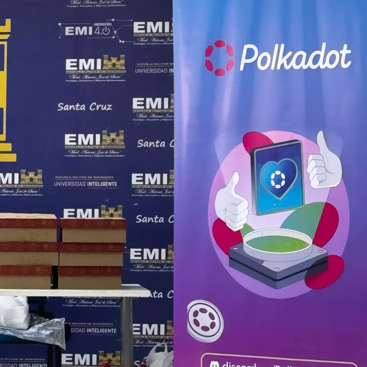Buidlersbo's tweet photo. 🌟 ¡Reviviendo los mejores momentos del segundo Meetup de Polkadot en Santa Cruz! 🚀💜

 🇧🇴 ¡Ahora, rumbo a la Nerd Conf! 🎉🔥

🔗 Si estuviste ahí, cuéntanos cuál fue tu momento favorito  🗨️

 #web3 #ethereum #buidlers #blockchain #nerdconf
@DOTmeetups 
@PolkadotEspanol https://t.co/s8Lz3ezWa5