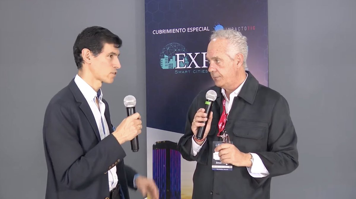 📡 Continuamos con la participación de Óscar Rodríguez, Director General de Galgus Team para Latinoamérica:
🗣️ "Nosotros somos una ingeniería de software que, a través de la infraestructura Wi-Fi, recolecta datos sobre la población para tomar decisiones informadas. Por ejemplo,