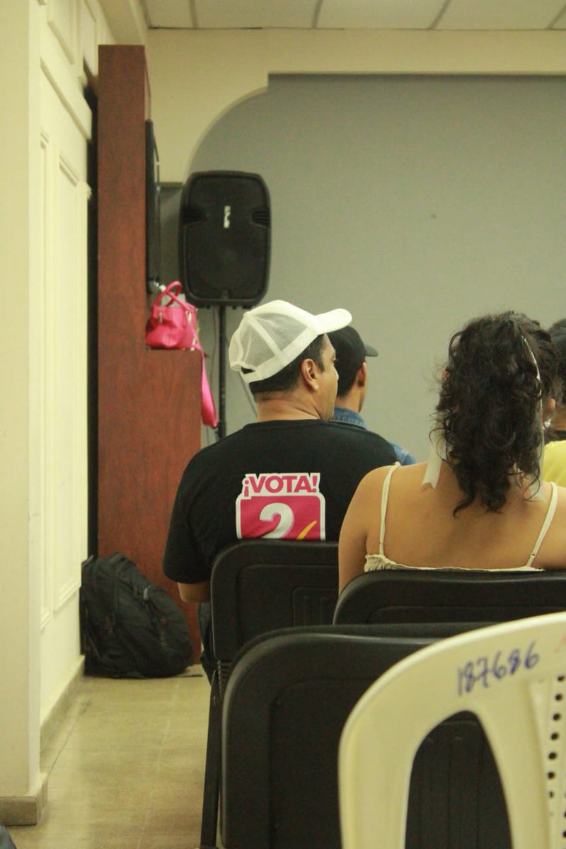 Marcela Paredes de Vásquez tweet media