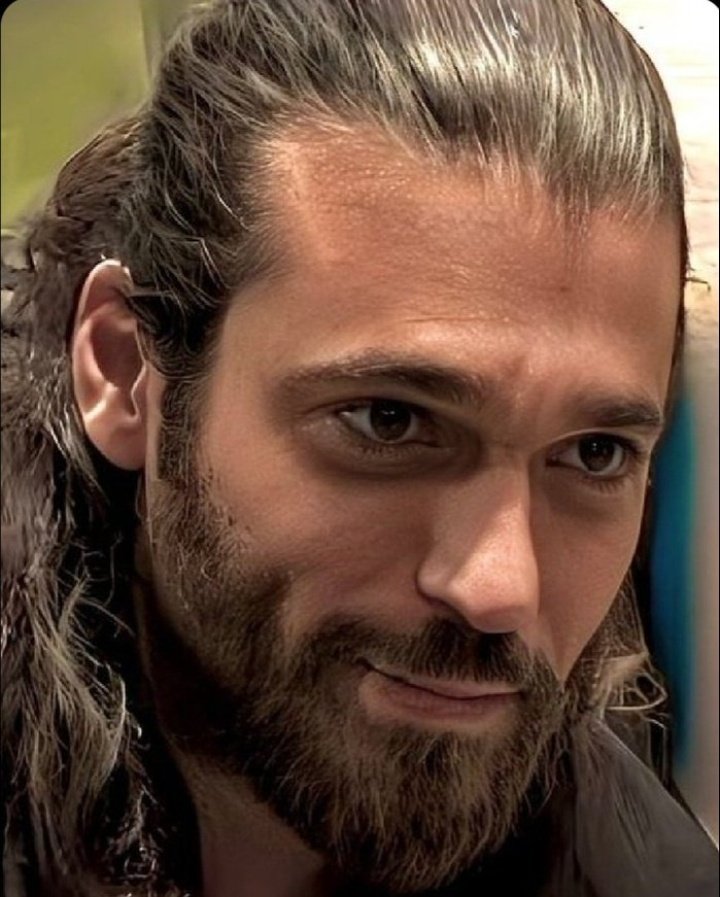💞💕🩸
I vote for #CanYaman from Turkey for The 100 Most Handsome Faces of 2025 
#100faces2025 
#tccandler
<a href="/tccandler/">TC Candler</a>