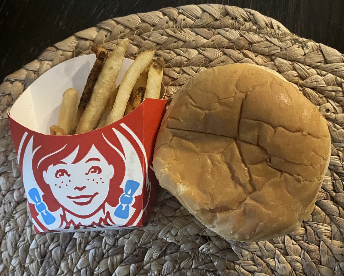 Budgetcollectz tweet media