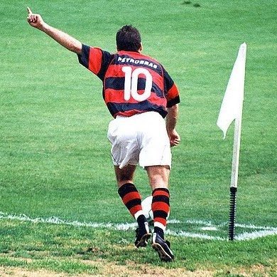 Petkovic10's tweet image. Tá valendo !?
#Petkovic #recordaréviver #futebol #TBT