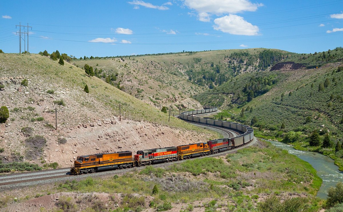 mschultz_12's tweet image. The U.S. Supreme Court has finally cleared the way for the Uinta Basin Railway to move forward. This is a huge win for energy independence, job creation, and rural economic growth.
For too long, radical environmental activists and out-of-state special interests tried to block…