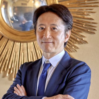 hotpantsxoxo's tweet photo. HIROHIKO ARAKI VS QUAN MILLZ. Who is freakier. https://t.co/Pdi20wyUX4