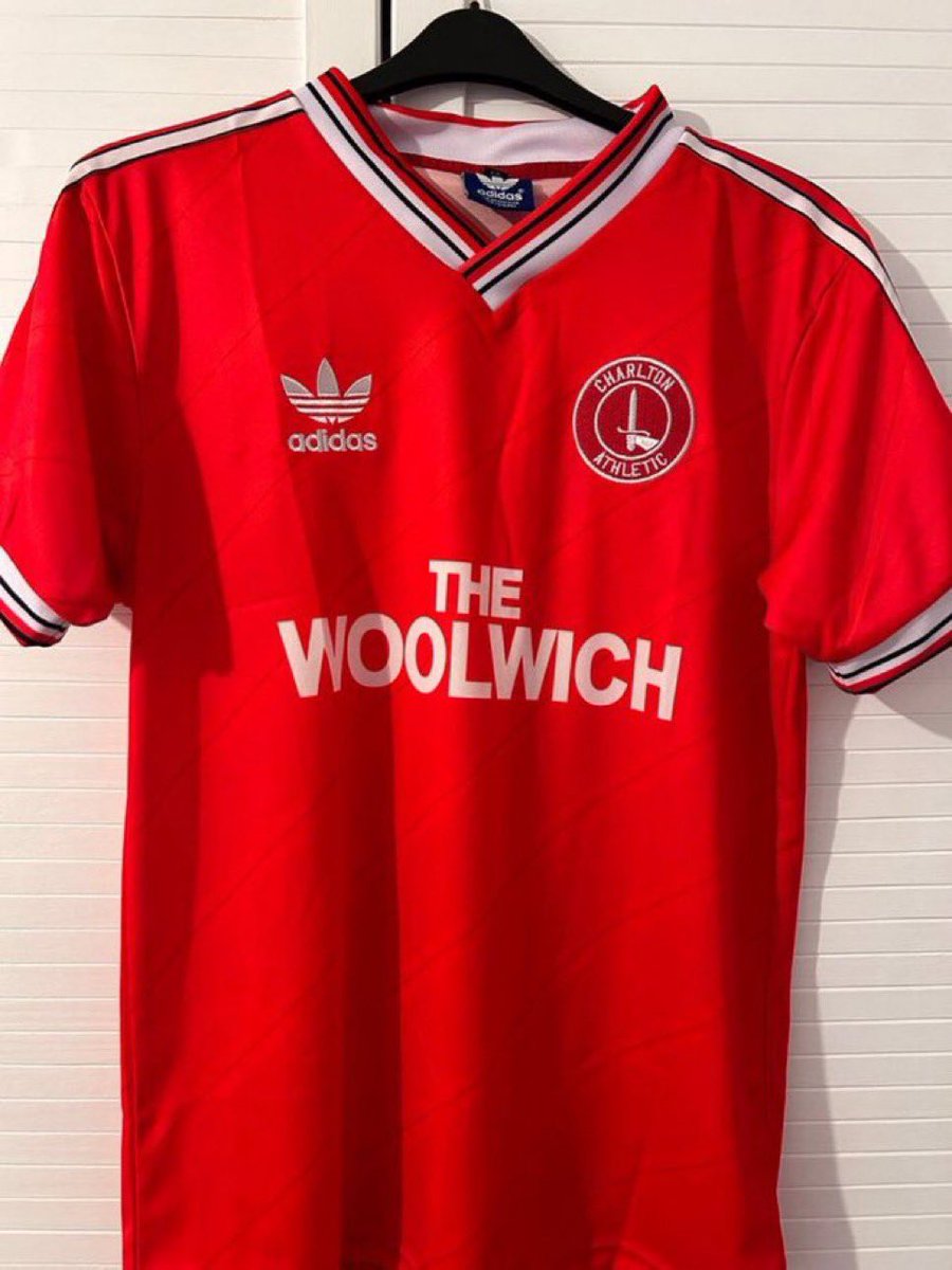 Red Robins Retro tweet media