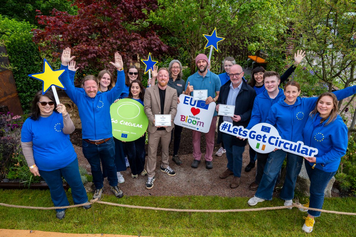 🌻 Highlights of <a href="/BordBiaBloom/">Bloom</a> so far… 

🪑 Taoiseach Michael Martin popped by to learn some furniture repair skills!

🤝 We welcomed Alan Dillon TD to explore our #circular garden.

🏅 Our Renewed Blooms circular garden - a living example of reuse - won 3 AWARDS!