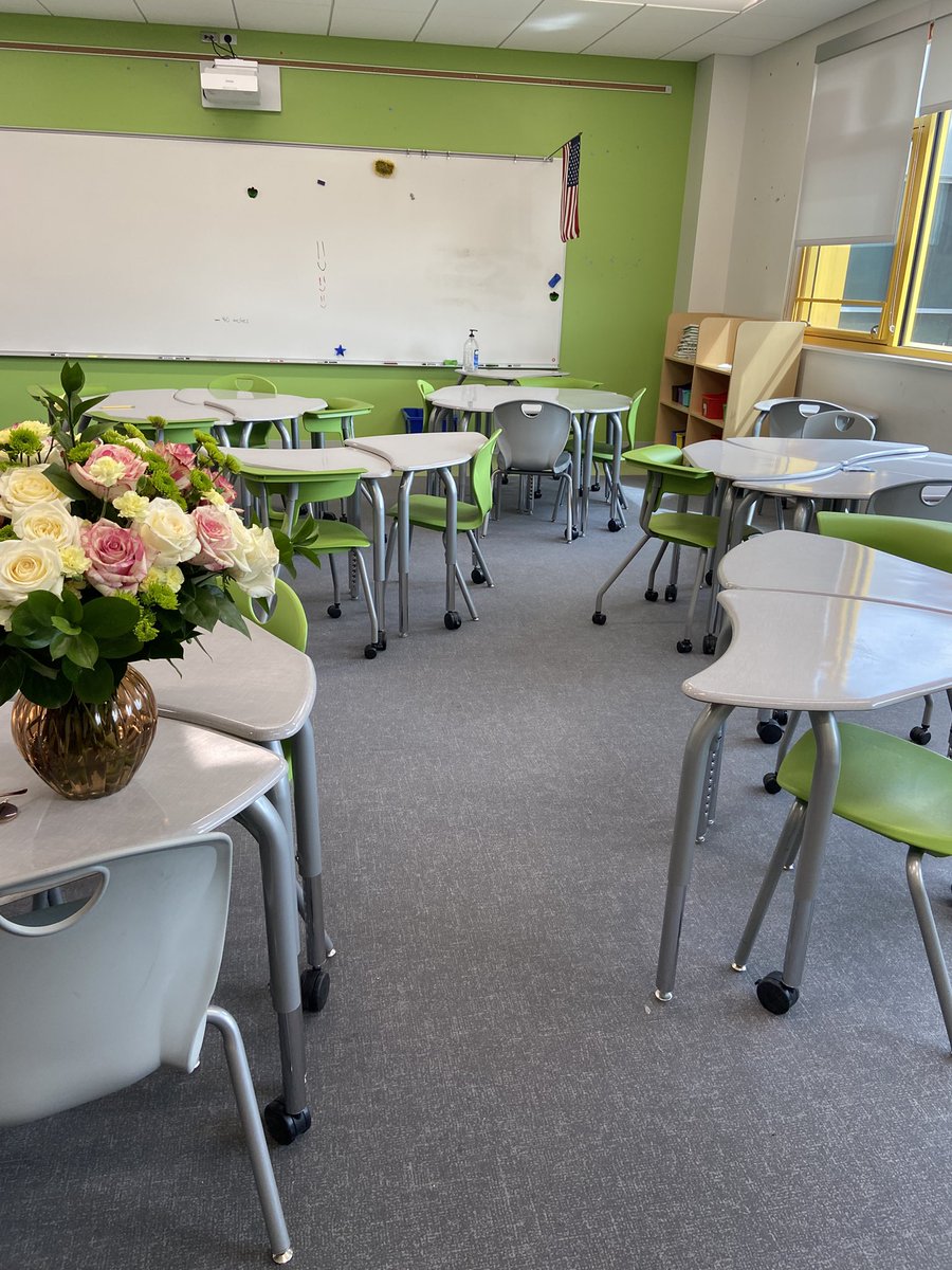 Vicki Kay tweet media